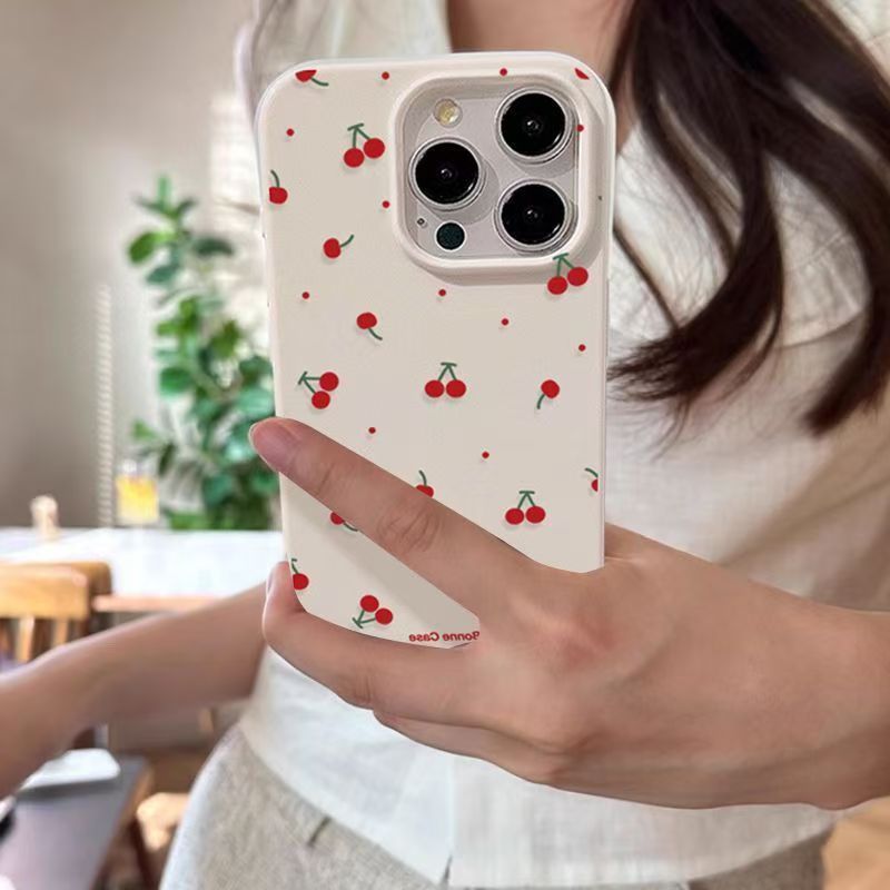 Cute Cartoon Cherry Lichee Pat - Cute Anime Case のレビューと価格