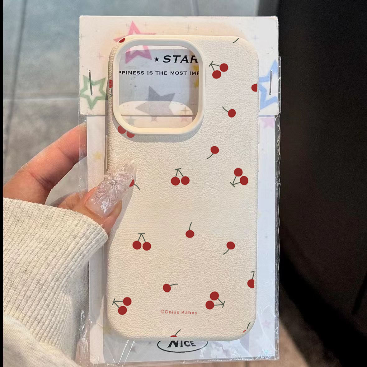 Cute Cartoon Cherry Lichee Pat - Cute Anime Case のレビューと価格