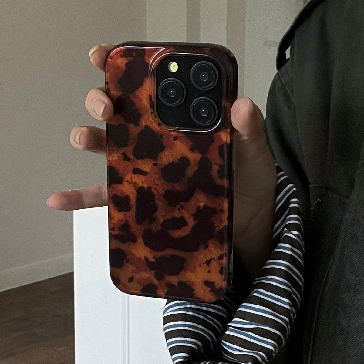 Retro Amber Texture Laser Phon - Phone Cases Mous のレビューと価格